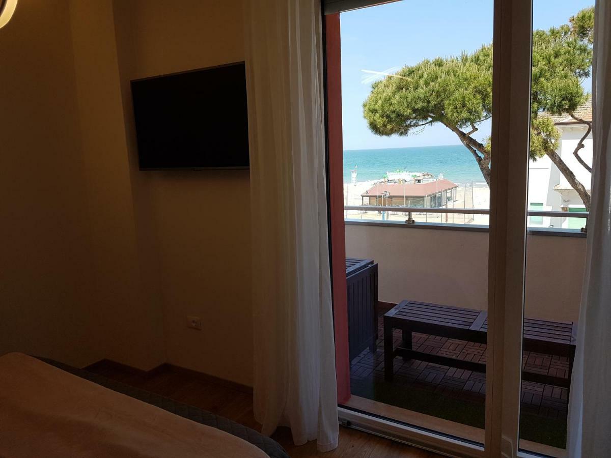 Ferienwohnung Crima Mare Luxury Misano Adriatico Exterior foto