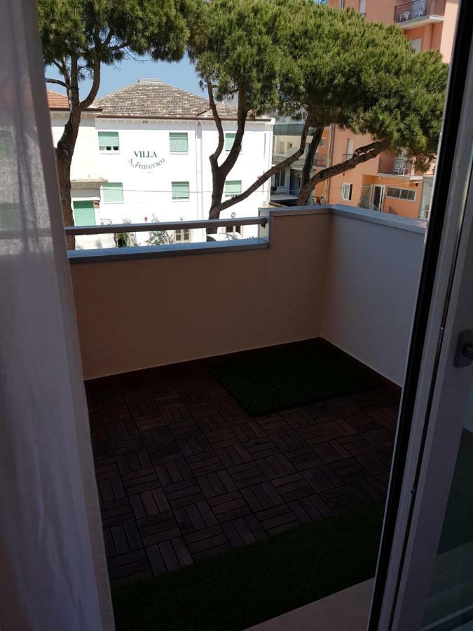 Ferienwohnung Crima Mare Luxury Misano Adriatico Exterior foto